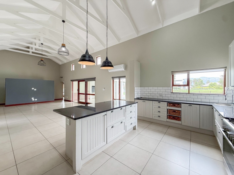 4 Bedroom Property for Sale in The Islands Estates North West